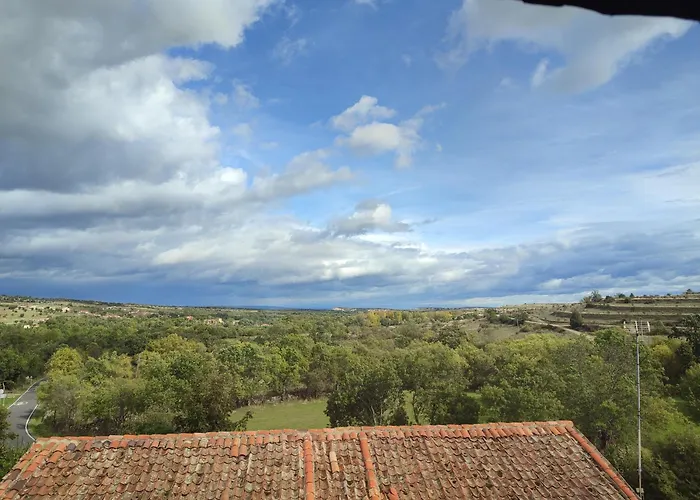 別荘 La Casita De Pedraza *